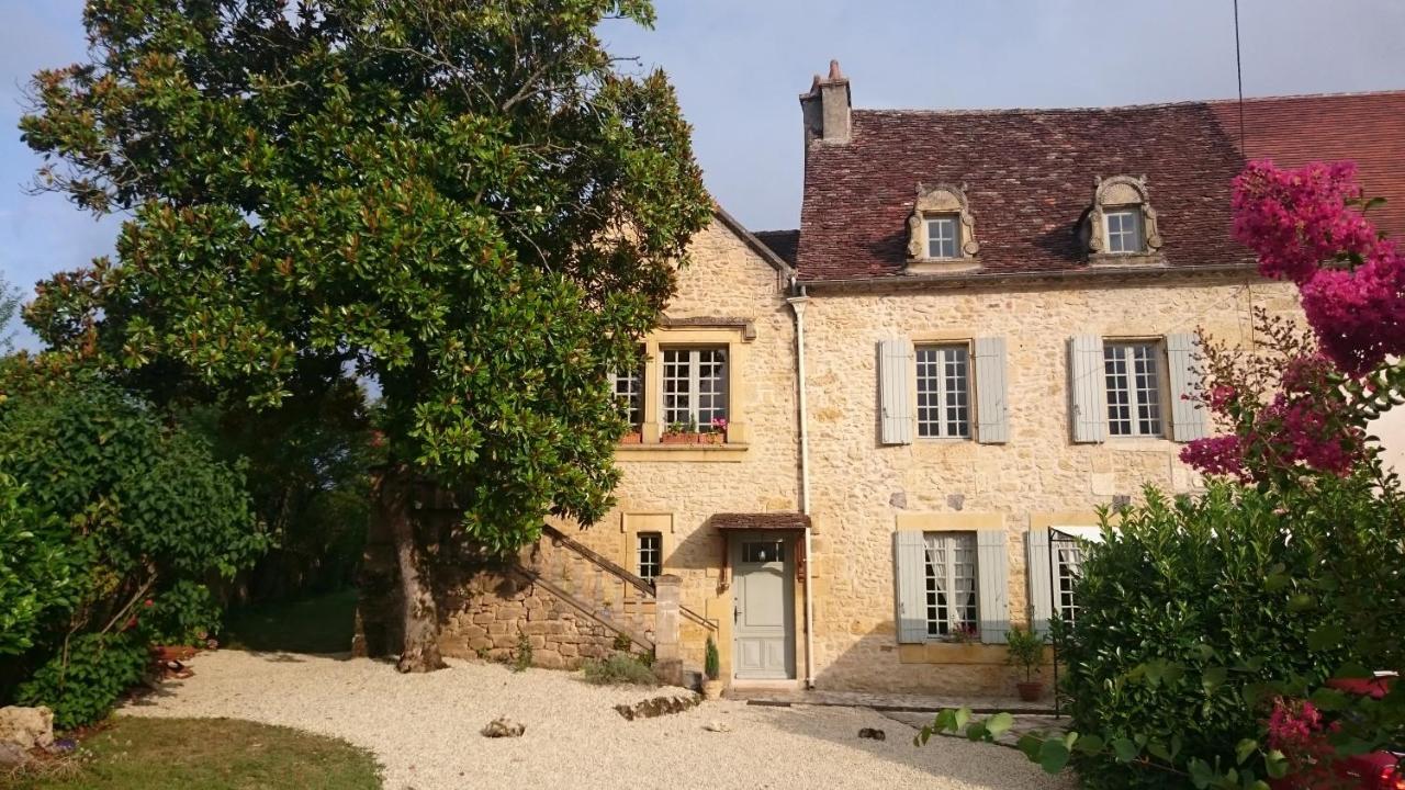 Rue Du Chateau Lalinde Екстериор снимка